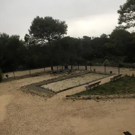 Garrigue Villa Nîmes
