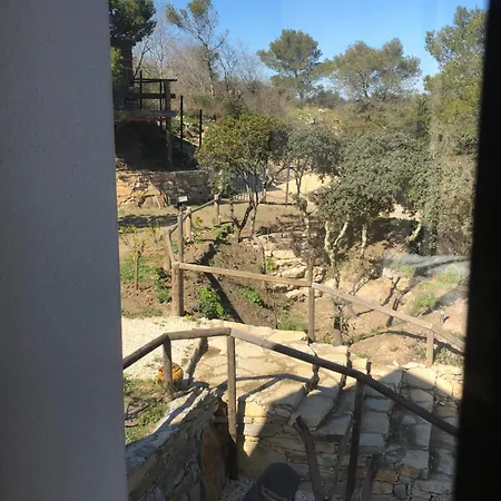 Garrigue Villa Nimes