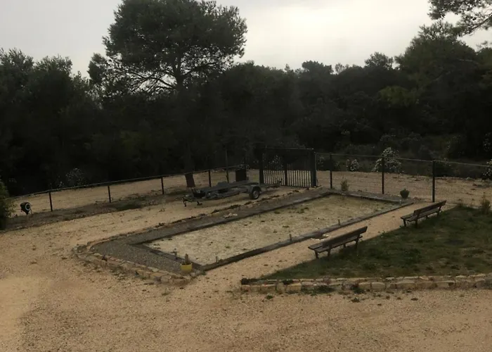 Garrigue Willa Nîmes